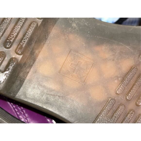 Dr. Martens JUNIOR 1460 Purple & Black Patent Leather Lace Up Boots size 2 - Picture 11 of 12